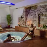 Hejtmansky Dvur 4* Slaný