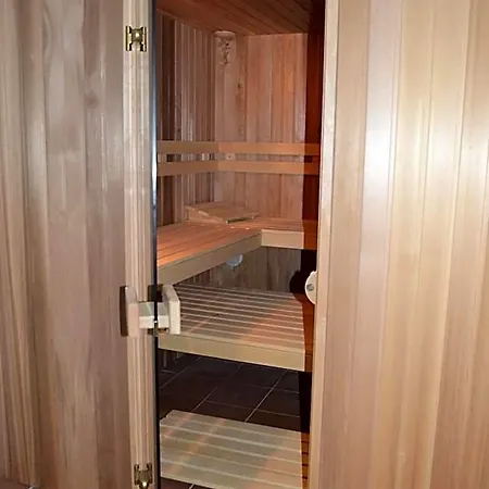 Hejtmanský Dvůr 4*